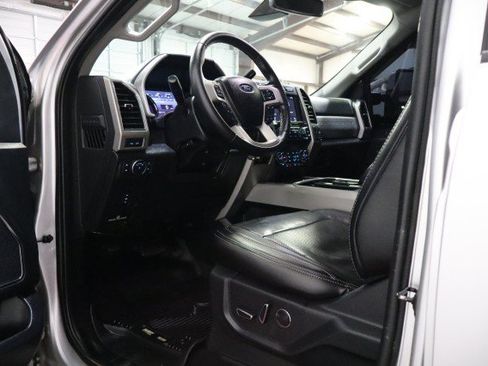 Used 2019 Ford F250 Lariat w/ Tow Technology Bundle AWD/4WD image 39