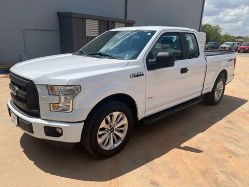 Used 2016 Ford F150 XL w/ Equipment Group 101A Mid image 3