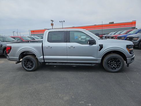 New 2026 Ford F150 XLT w/ Equipment Group 302A MID image 14