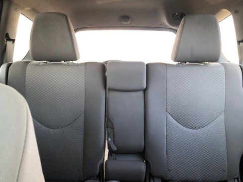 Used 2012 Toyota RAV4 4WD w/ Upgrade Value Pkg image 22