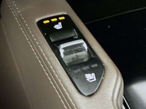 Used 2021 Kia Telluride SX image 17