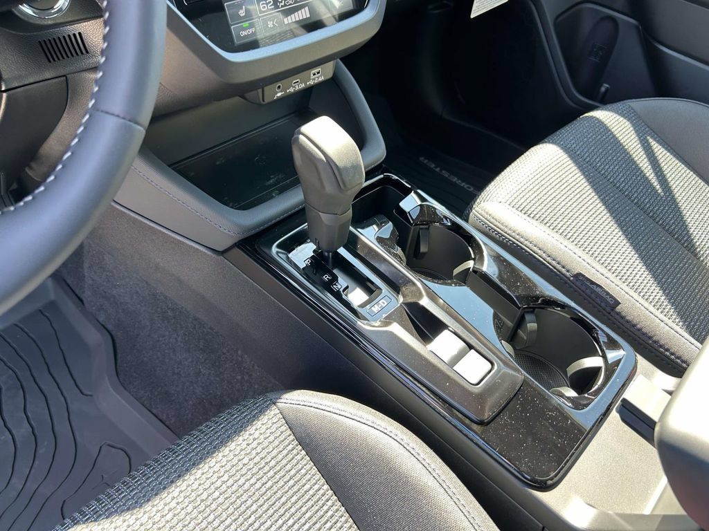 New 2026 Subaru Forester Premium AWD/4WD image 17
