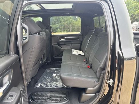 New 2026 RAM 1500 Big Horn AWD/4WD image 21