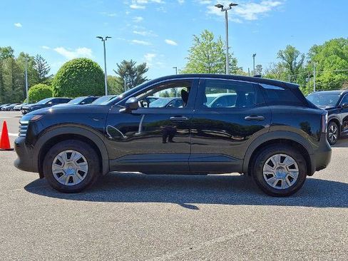 Certified 2025 Nissan Kicks S AWD/4WD image 5