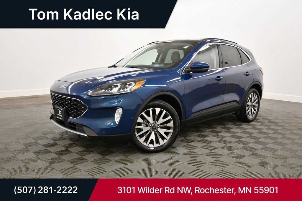 Used 2020 Ford Escape Titanium w/ Titanium Premium Package 2.0 AWD/4WD image 1