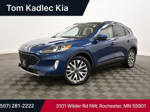 Used 2020 Ford Escape Titanium w/ Titanium Premium Package 2.0 AWD/4WD image 1