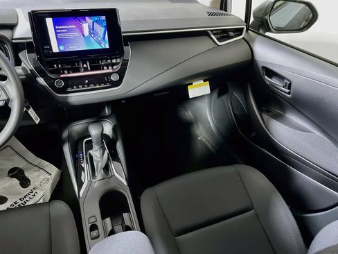 Used 2026 Toyota Corolla LE FWD image 20