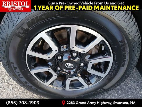 Used 2018 Toyota Tundra Limited image 14