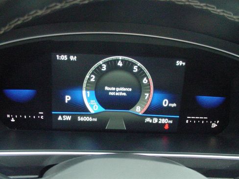 Used 2022 Volkswagen Tiguan SE image 26