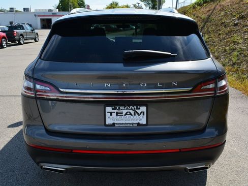 Used 2022 Lincoln Nautilus Reserve w/ Cargo Utility Package image 6