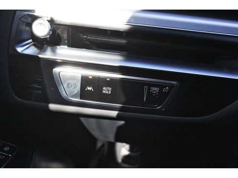 New 2025 Cadillac Lyriq Luxury image 14