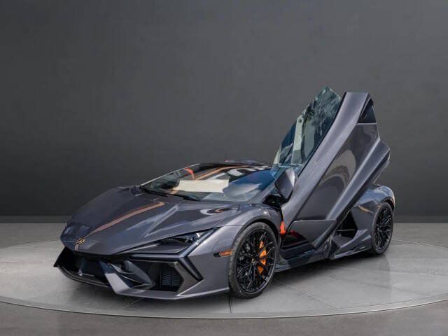 Used 2025 Lamborghini Revuelto AWD/4WD image 16