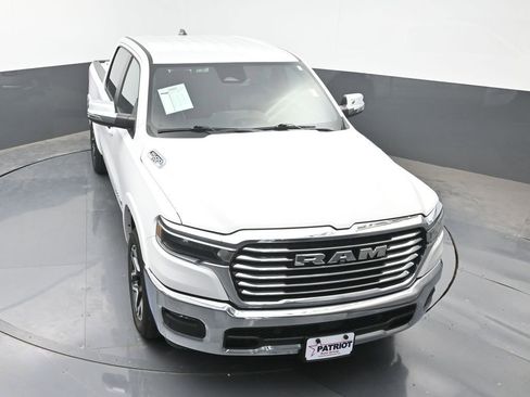 Used 2025 RAM 1500 Laramie image 38