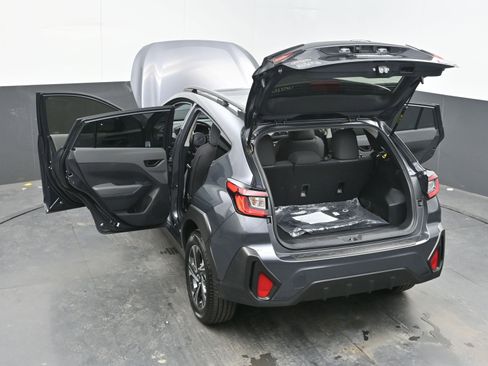 Used 2025 Subaru Crosstrek 2.0i Premium w/ Crosstrek Mirror Package image 41