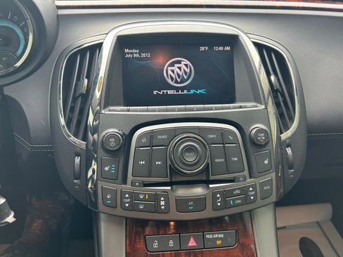 Used 2013 Buick LaCrosse Leather image 22
