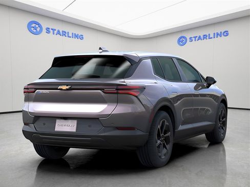 New 2026 Chevrolet Equinox EV LT image 4