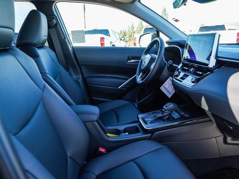 New 2026 Toyota Corolla Cross XLE FWD image 19