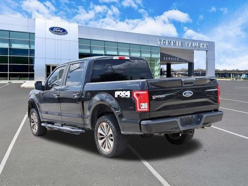 Used 2017 Ford F150 XL w/ Equipment Group 101A Mid AWD/4WD image 2