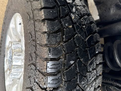 Used 2024 Ford F350 XLT w/ FX4 Off-Road Package AWD/4WD image 3