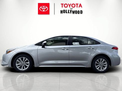 New 2026 Toyota Corolla LE FWD image 9