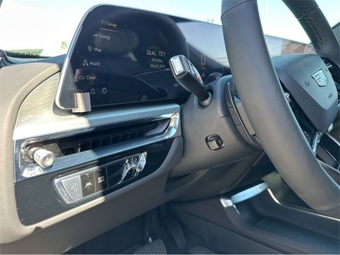 New 2025 Cadillac Lyriq Sport image 27