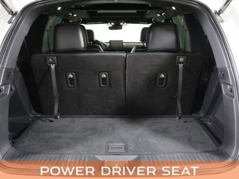 Used 2025 Honda Pilot Black Edition image 14