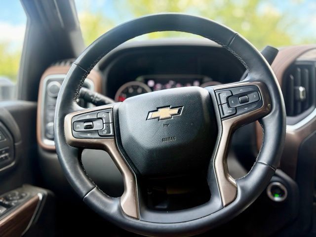 Used 2023 Chevrolet Silverado 2500 High Country w/ Z71 Off-Road Package AWD/4WD image 20