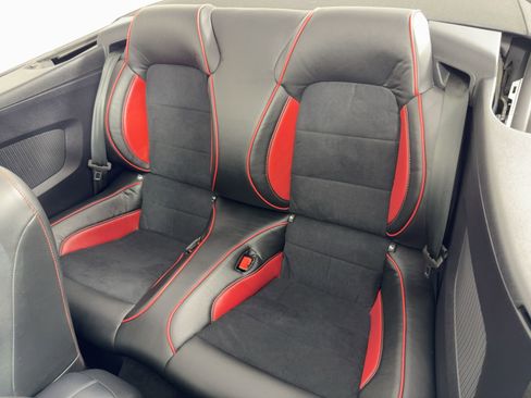 Used 2020 Ford Mustang Convertible w/ Equipment Group 101A image 26