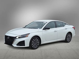 Used 2025 Nissan Altima 2.5 SV FWD video 1