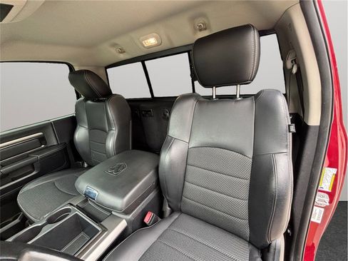 Used 2014 RAM 1500 R/T w/ Convenience Group image 17