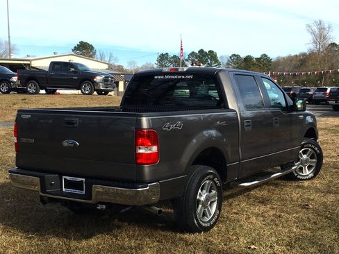 Used 2006 Ford F150 XLT image 5