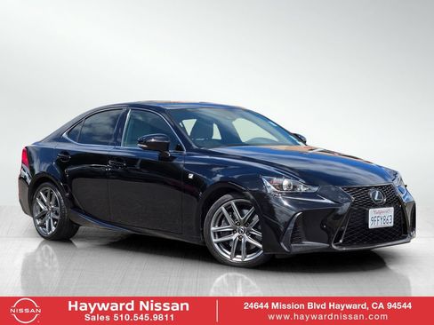 Used 2019 Lexus IS 300 F Sport w/ F Sport Package RWD image 1