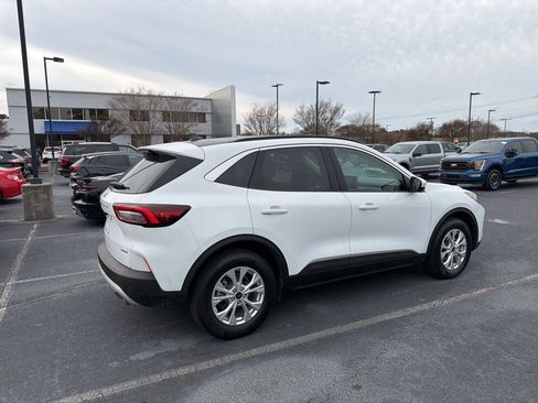 Used 2023 Ford Escape Active w/ Tech Pack #2 image 11