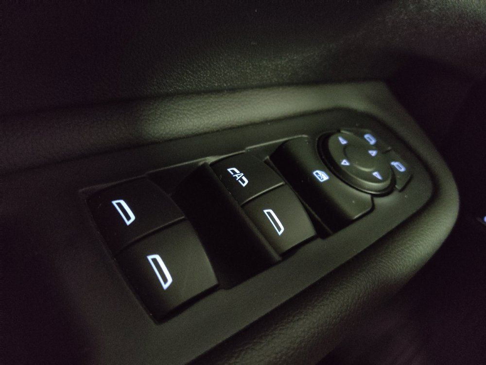Used 2023 GMC Terrain SLT AWD/4WD image 27