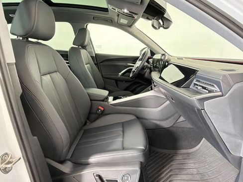 Certified 2025 Audi Q5 Premium w/ Convenience Package AWD/4WD image 31