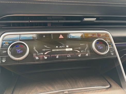 Used 2021 Genesis GV80 3.5T image 27