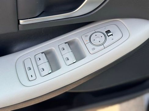 Used 2024 Hyundai Sonata SEL image 8