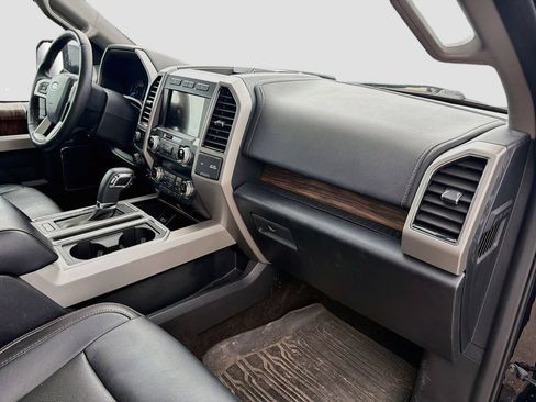 Used 2020 Ford F150 Lariat w/ Equipment Group 502A Luxury AWD/4WD image 29