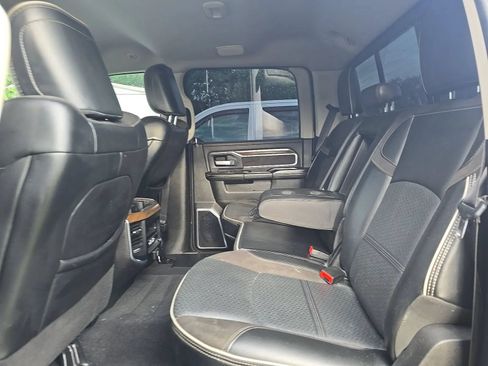 Used 2024 RAM 2500 Laramie w/ Safety Group AWD/4WD image 7