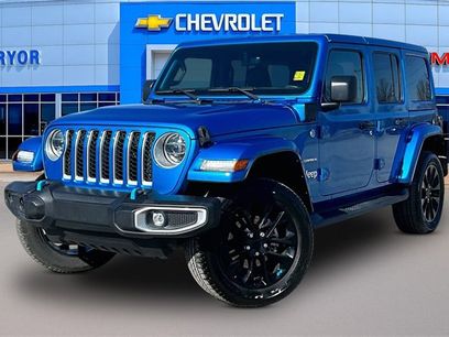 Used 2022 Jeep Wrangler Unlimited Sahara w/ Cold Weather Group