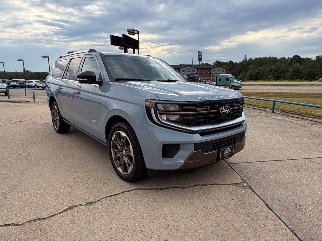 New 2027 Ford Expedition Max King Ranch RWD image 8