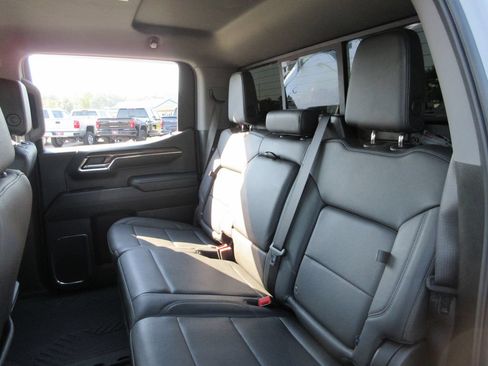 Certified 2024 Chevrolet Silverado 1500 LT Trail Boss w/ Convenience Package II AWD/4WD image 24