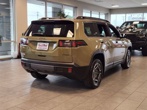 New 2026 Jeep Cherokee Laredo AWD/4WD image 5