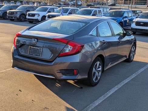 Used 2019 Honda Civic LX image 3