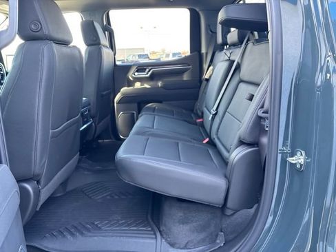 New 2026 Chevrolet Silverado 1500 LTZ w/ LTZ Premium Package image 9