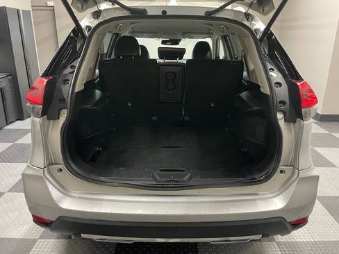 Used 2018 Nissan Rogue SL AWD/4WD image 10