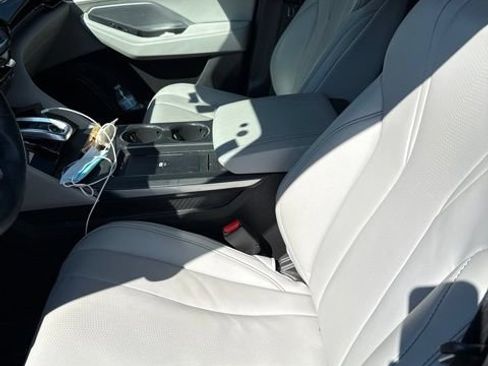 Used 2025 Acura MDX w/ Technology Package FWD image 6