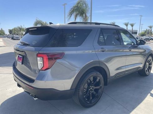 Used 2022 Ford Explorer ST-Line RWD image 8