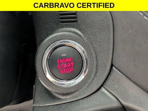 Used 2025 Subaru Outback Premium AWD/4WD image 23