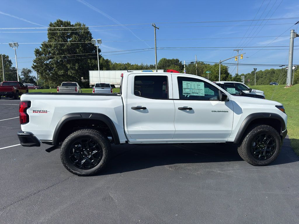 New 2026 Chevrolet Colorado Trail Boss AWD/4WD image 3
